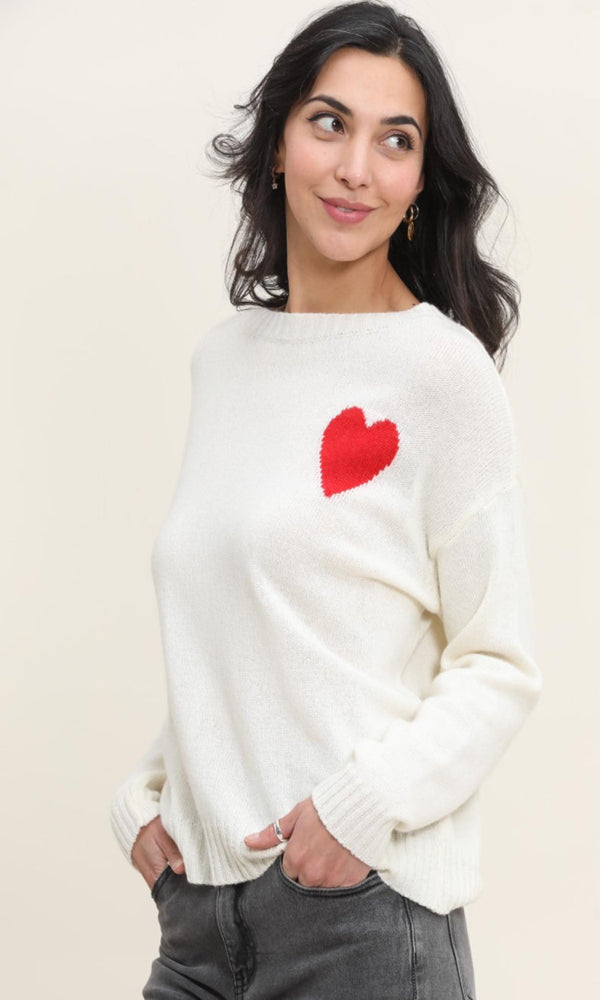 PULL BLANC COL ROND COEUR ROUGE